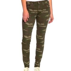 William Rast Jane camo skinny Jean